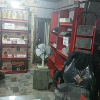 ویترین چوبی مغازه دکور سیگار فروشی