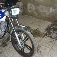 موتور کبیر ۲۰۰ عروسک|موتورسیکلت|صحنه, |دیوار