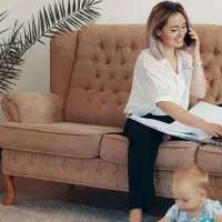 شغل آنلاین برای خانم های خانه دار