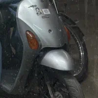پاکشتی سوزوکی‌ لتس 4