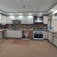 ۲۵۰ متر جنوبی - عرض ۱۰ متر - ضابطه ۷ سقف