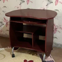 میز کامپیوتر و تحریر