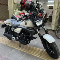 لین مکث ۲۰۰ سی سی مدل ۱۴۰۴