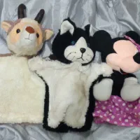 مقداری عروسک نمایشی دو عدد مورچه بزرگ و ...|اسباب‌بازی بچه|آبادان, |دیوار