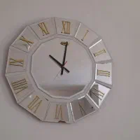 ساعت دیواری