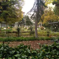 ۳۶۰ متر زمین ۳۵۰ متر ویلایی فرمانیه