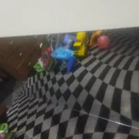 آینه بدون قاب