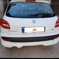 ۲۰۷  سقف شیشه ای