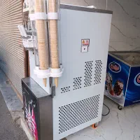 دستگاه بستنی قیفی تک فاز دو موتوره لبه رنگی