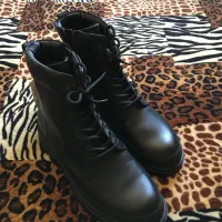 بوت اورجینال زارا من Zara