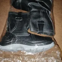 کفش ایمنی و لباس کار و کاپشن