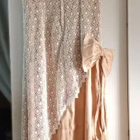 لباس مجلسی|لباس|مشهد, بهاران|دیوار