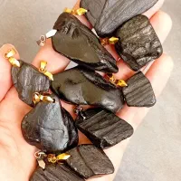 آویز های سنگ شبق یا شوه اصل با کیفیت تضمینی|جواهرات|سهند, |دیوار