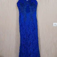 تعدادی لباس مجلسی زنانه و بچگانه