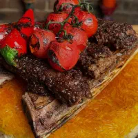 مدیر رستوران و سرآشپز رستوران ایرانی