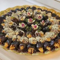 خرما گردویی|خوردنی و آشامیدنی|شاهینشهر, فردوسی|دیوار