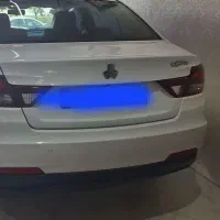 شاهین جی سانروف دار،مدل ۴۰۲