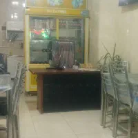 یخچال و میز و صندلی استیل رستوران