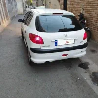 206فرانسوی سالم کم کارکردخونگی