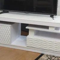 میز تلویزیون سفید