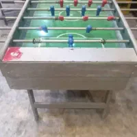 دو عدد فوتبال دستی و یک تابلو|تجهیزات ورزشی|بروجن, |دیوار