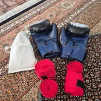 دستکش ووسایل رزمی