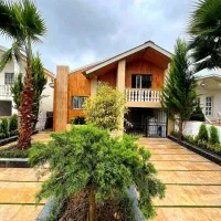 ویلا-باغ-نیم-پیلوت-240متری-با-سند-شش-دانگ-شهرکی