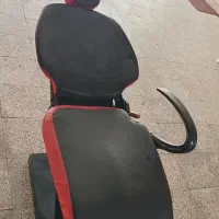 صندلی میکاپ و کوتاهی با چک