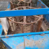 تیلر کشاورزی در حد نو|ماشین‌آلات صنعتی|شاندرمن, |دیوار