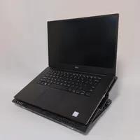 لپ‌تاپ Dell 5530 رم ۳۲  CPU i9 GPU Quadro P2000