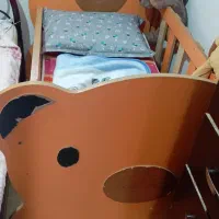 تخت و کمد بچه|اسباب و اثاث بچه|لاهیجان, کوی زمانی|دیوار