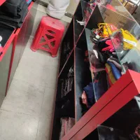 ویترین MDF کاملا نو|فروشگاه و مغازه|خمینیشهر, |دیوار