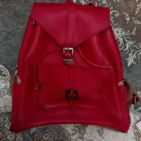 کیف چرم قرمز