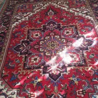 یک عدد فرش 6 متری