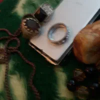 سنگ تراش نخورده عقیق وانگشتر