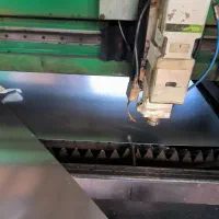 کارگر ساده یا نیمه فنی