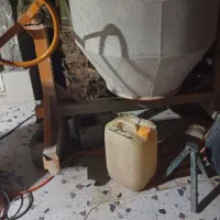 تما وسایل کارگاه تیرچه سازی یک جا بفروش میرسد.