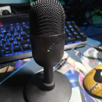 میکروفون ریزر seiren mini