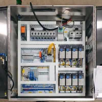 اتوماسیون صنعتی PLC برنامه‌نویسی تابلو برق اینورتر|خدمات پیشه و مهارت|تهران, لاله زار|دیوار