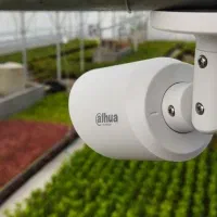 دوربین مداربسته دزدگیر و درب های کنترلی