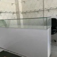 میز ویترین مغازه