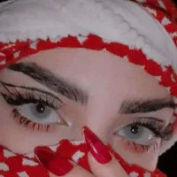 به همکار خانم برای امور منزل