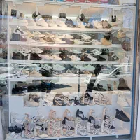 فروش ویترین پشت شیشه شیک و عالی