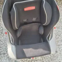 صندلی بچه برای ماشین