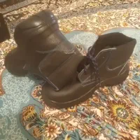 کفش کار|کیف، کفش، کمربند|صفادشت, |دیوار