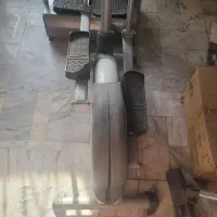 دستگاه پلت‌فرم لرزشی خانگی و دوچرخه|تجهیزات ورزشی|مشهد, احمدآباد|دیوار