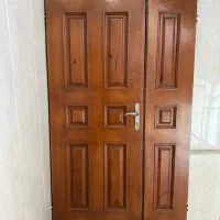 درب واحد قهوه ای