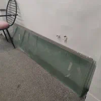 تعدادی شیشه