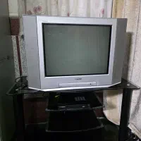 تلویزیون ۲۱ اینچ سونی/گیرنده دیجیتال/میز تلویزیون