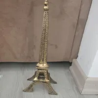 مجسمه برنز